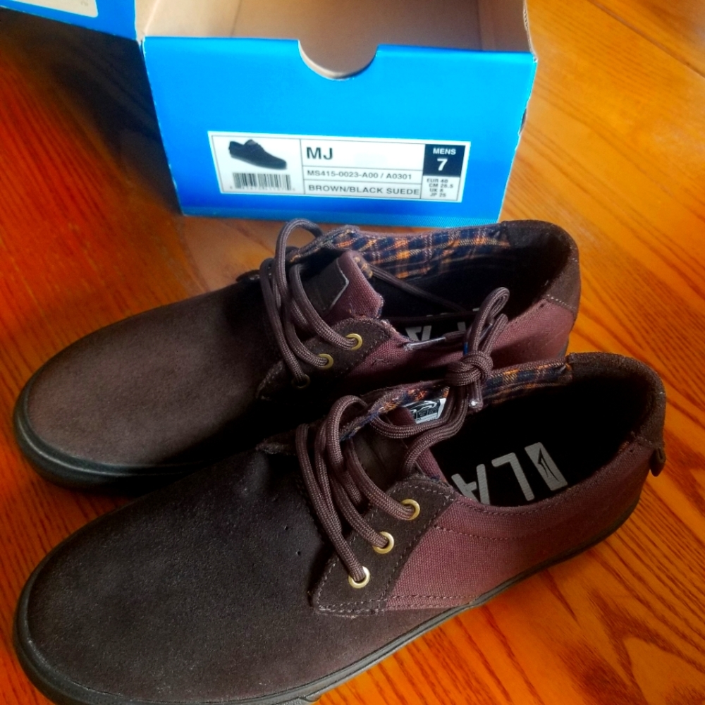 Etnies sneakers